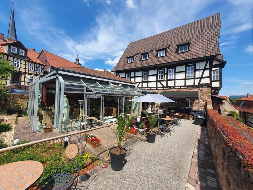 Hotel & Cafe Schachtenburg Шлиц Экстерьер фото